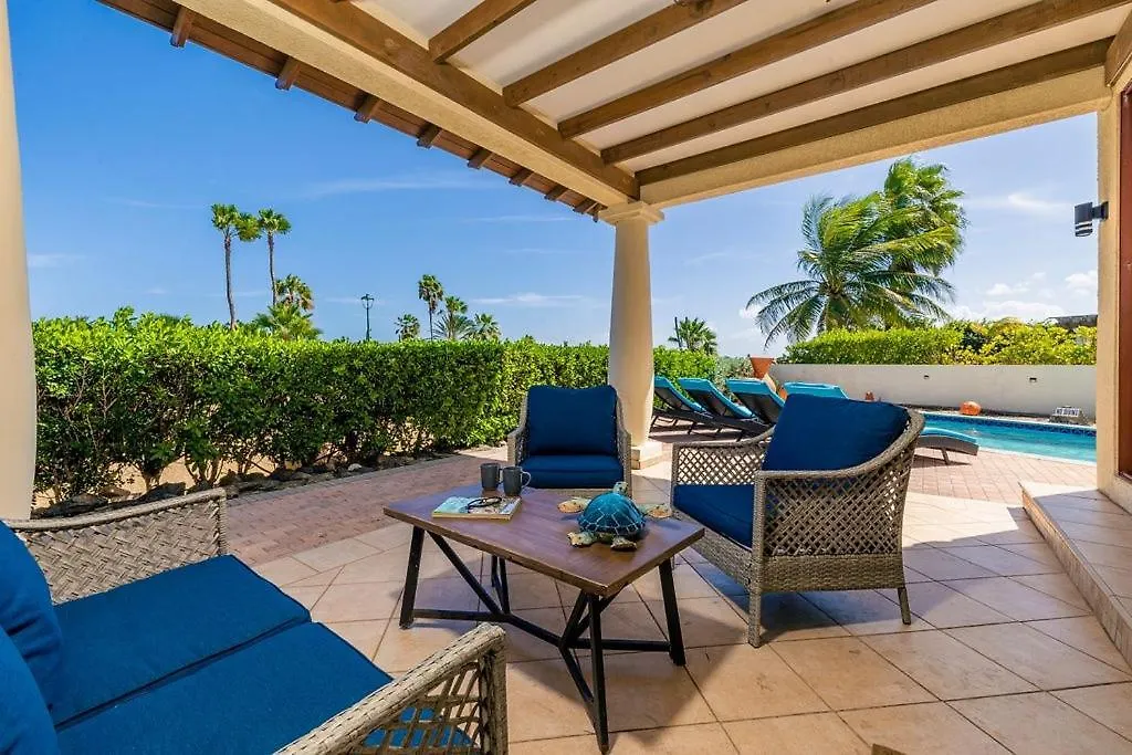 Luxury 2-Bedroom Villa With Private Pool Palm Beach