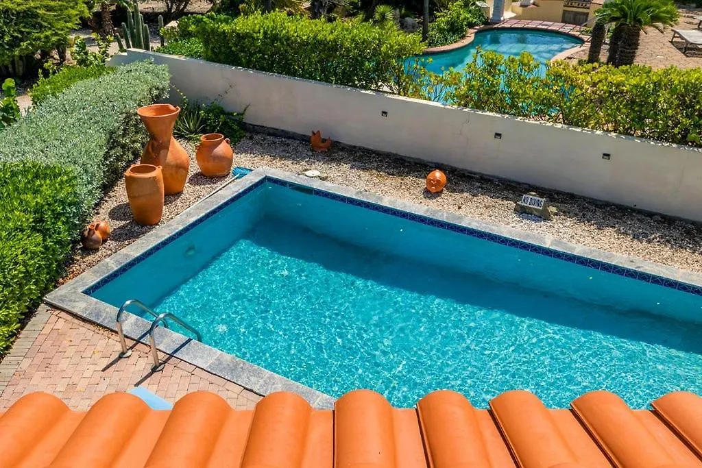Luxury 2-Bedroom Villa With Private Pool Palm Beach