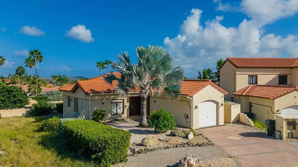Luxury 2-Bedroom Villa With Private Pool Palm Beach